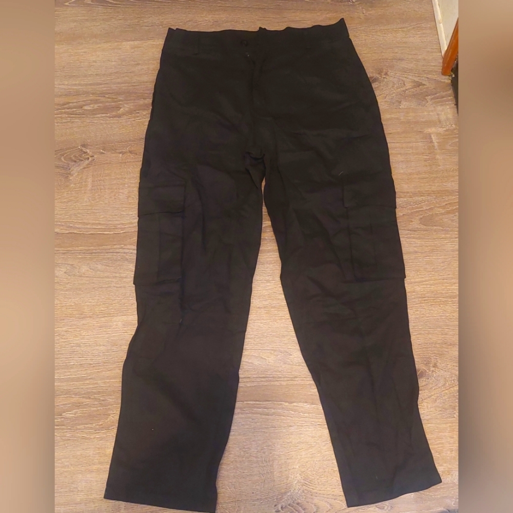Mens Medium 6 Pocket Black Cargo Pants